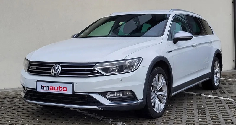 Volkswagen Passat cena 59900 przebieg: 279000, rok produkcji 2016 z Kargowa małe 631